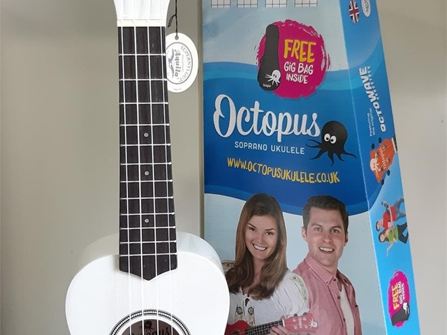 UKELELE SOPRANO OCTOPUS